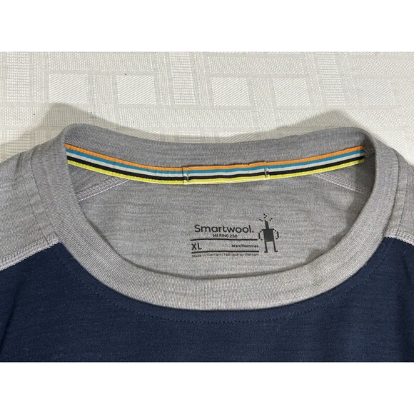SmartWool 250 Merino Wool Mens Blue Gray Base Layer Thermal Long Sleeve Size XL - Picture 12 of 13